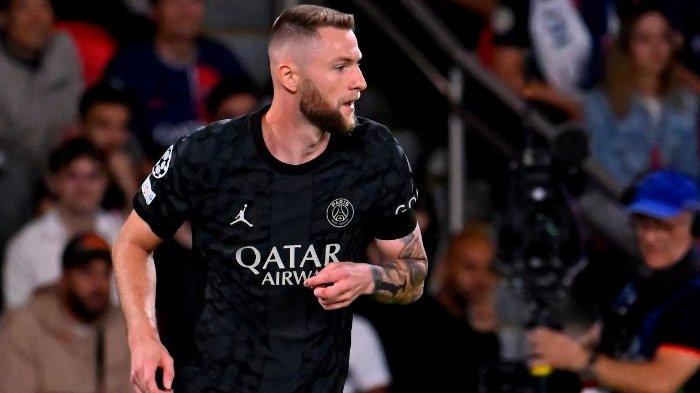 Bek PSG, Milan Skriniar. 