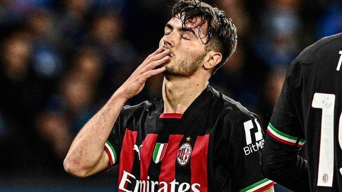 Selebrasi pemain AC Milan, Brahim Diaz usai mencetak gol ke gawang Napoli dalam laga Serie A Liga Italia giornata 28 pada Senin (3/4/2023).