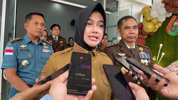 Bupati Nunukan Asmin Laura