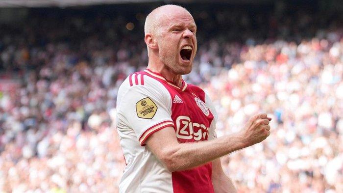 Davy Klaassen saat memperkuat Ajax Amsterdam.