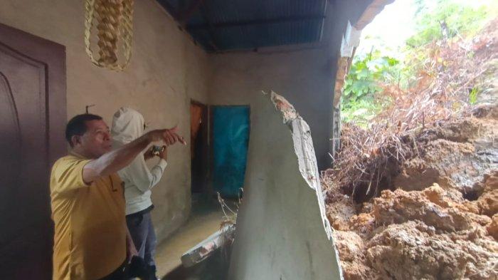 Longsor akibatkan dinding rumah warga jebol di RT 15 Kelurahan Karang Anyar, Tarakan Kalimantan Utara.