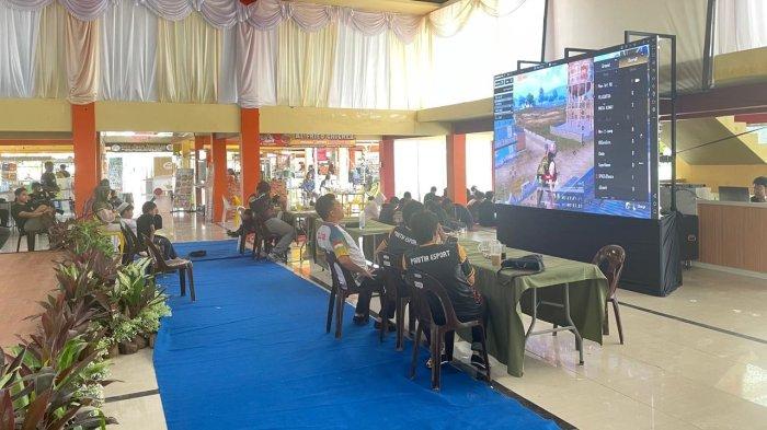 E-Sport Indonesia (ESI) Kabupaten Nunukan, Kalimantan Utara (Kaltara) mengadakan turnamen PUBG Mobile dalam rangka memeriahkan HUT ke-25 Kabupaten Nunukan, di Paras Perbatasan, Sabtu (27/07/2024).