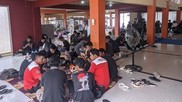 E-Sport Indonesia (ESI) Kabupaten Nunukan, Kalimantan Utara (Kaltara) mengadakan turnamen PUBG Mobile dalam rangka memeriahkan HUT ke-25 Kabupaten Nunukan, di Paras Perbatasan, Sabtu (27/07/2024).