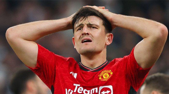 Ekspresi Harry Maguire usai Manchester United kalah atas Copenhagen di Liga Champions