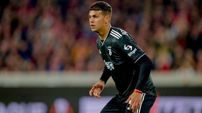 Pemain Juventus, Enzo Barrenechea - Dia melakukan debutnya sebagai pemain utama Bianconeri di Liga Italia Serie A kontra Hellas Verona pada Minggu (2/4/2023). Simak profil sang pemain selengkapnya berikut ini.