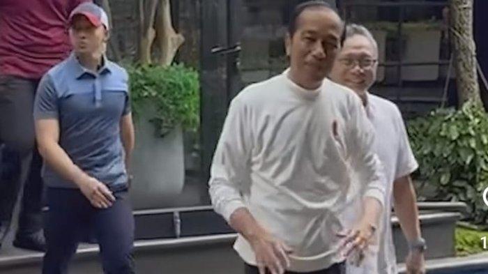 FOTO Jokowi bersama Zulhas (kanan). UPDATE Pilpres, apa sebenarnya yang jadi pembicaraan Jokowi dengan Airlangga Hartarto, Prabowo Subianto, dan Zulhas jelang debat Capres malam ini?