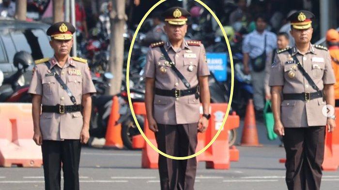 FOTO Kombes Pol Yully Kurniawan yang kini diangkat jadi Dirsamapta Polda Metro Jaya. Sosok Dirsamapta Polda Metro Jaya Kombes Pol Yully Kurniawan yang masuk daftar mutasi Polri 2024 itu, merupakan lulusan Akpol 1995 dan calon Jenderal.