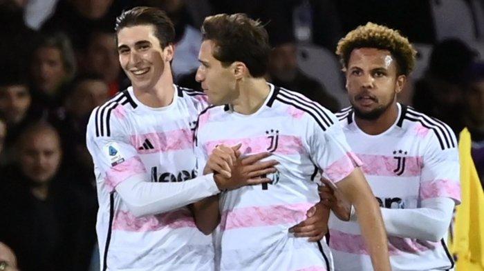 Selebrasi pemain Juventus seusai mengalahkan Fiorentina pada giornata 11 Liga Italia Serie A di Stadion Artemio Franchi, Senin (6/11/2023). (Twitter / @SerieA)