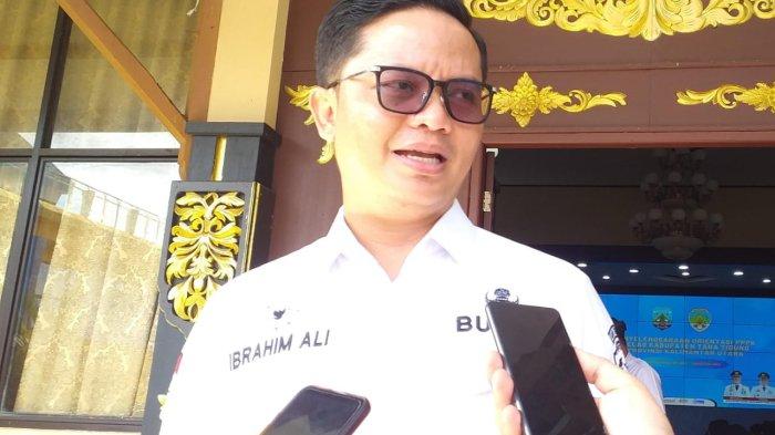 Bupati Tana Tidung IbrahimAli saat Ditemui TribunKaltara.com di Gedung Pendopo Djaparudin Jl Padat Karya, Desa Tideng Pale Timur, Kecamatan Sesayap, Kabupaten Tana Tidung, Provinsi Kalimantan Utara ( Kaltara ), Rabu (31/7/2024).