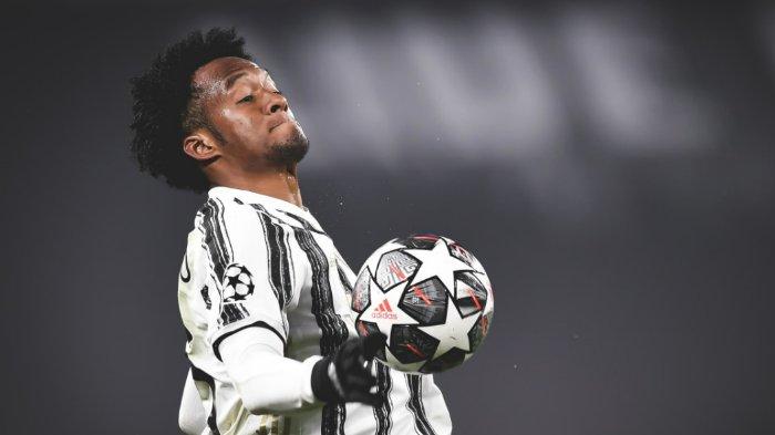 Pemain Juventus, Juan Cuadrado - Karier winger 36 asal Kolombia bersama Bianconeri segera tamat usai pemain muda asal Amerika Serikat, Timothy Weah datang.