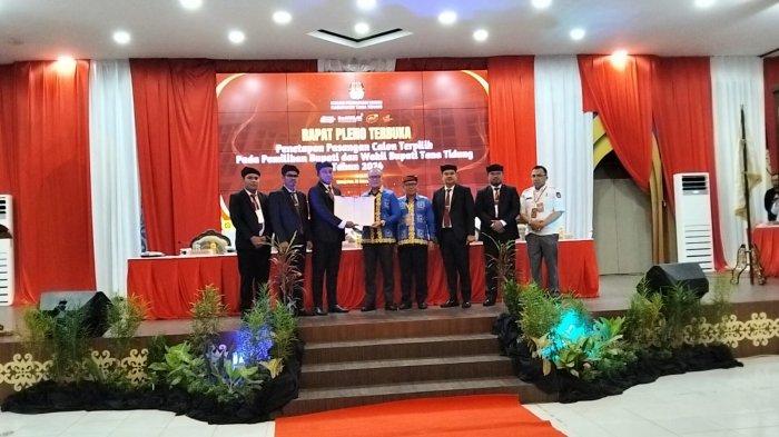 RAPAT PLENO PENETAPAN- KPU Tana Tidung tetapkan Ibrahim Ali-Sabri (BAIS) Bupati dan Wakil Bupati Tana Tidung Terpilih di  Rapat Pleno Penetapan Bupati dan Wakil Bupati Tana Tidung terpilih di Gedung Pendopo Djaparudin, Kamis malam (6/2/2025).