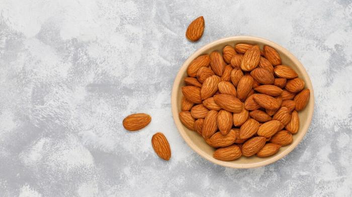 Kacang almond