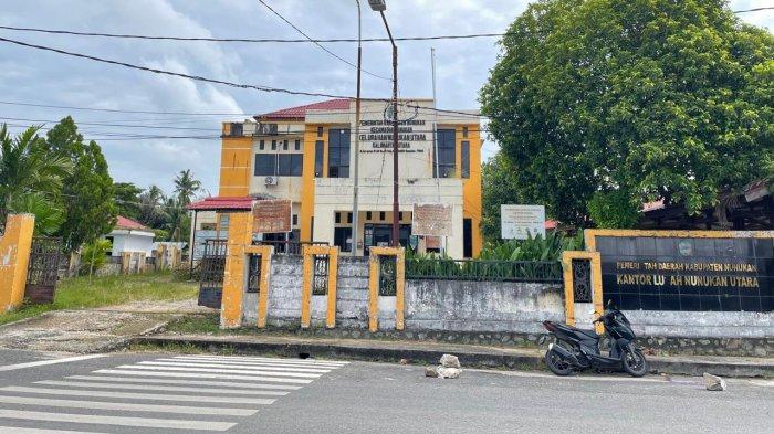Kantor Kelurahan Nunukan Utara, Jalan Bahari (dekat kawasan pasar malam).
