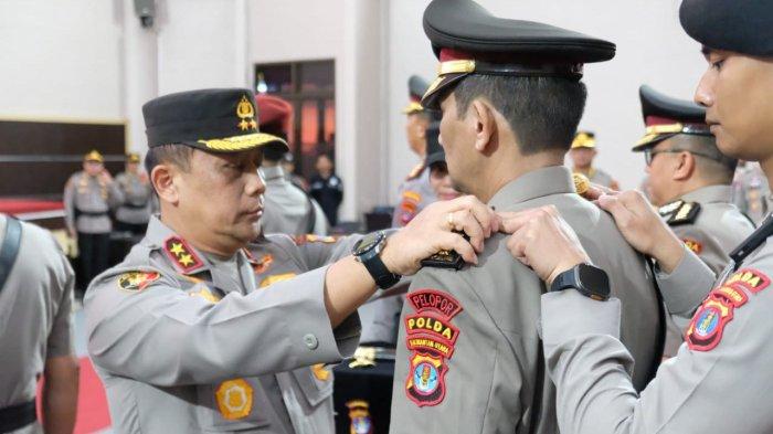 Kapolda Kaltara Irjen Pol Hary Sudwijanto memimpin Sertijab para Pejabat Utama Polda Kaltara, Senin (06/01/2025). (Istimewa)
