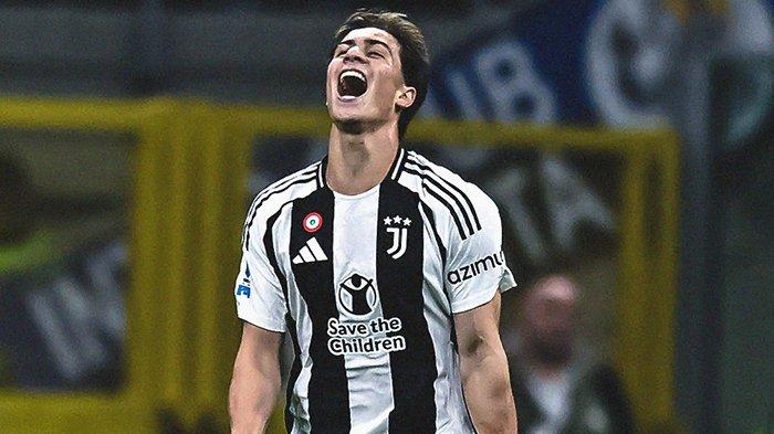 Selebrasi Kenan Yildiz seusai mencetak gol pada laga Derby d'Italia antara Inter Milan vs Juventus, pekan ke-9 Liga Italia Serie A, di Stadion Giuseppe Meazza, Senin (28/10/2024).