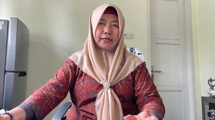Kepala SMAN 1 Nunukan, Rustiningsih