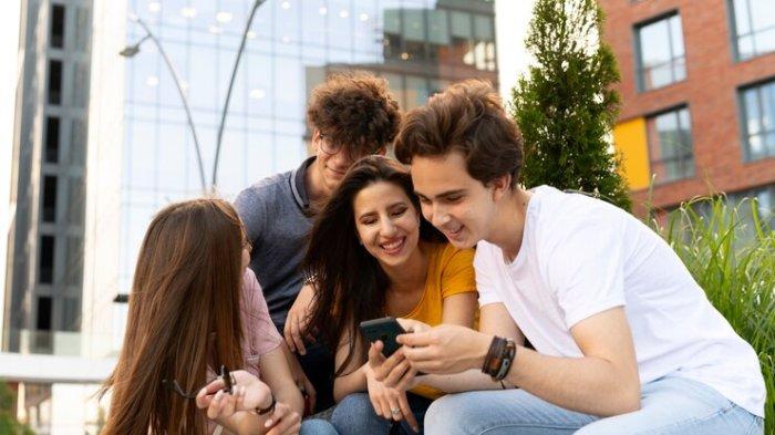 Kumpulan pantun ceria, bisa jadi cara menularkan energi positif. (Freepik)