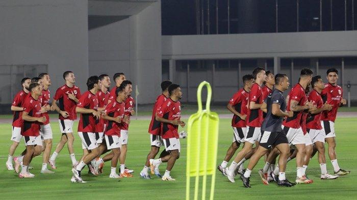 LATIHAN TIMNAS INDONESIA - Timnas Indonesia matangkan persiapan di Stadion Madya, Senayan, Jakarta, Senin (2/6/2025) jelang tampil menjamu China di SUGBK pada 5 Juni 2025. 