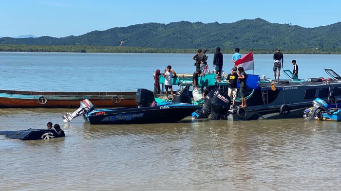 LAKA LAUT NUNUKAN - Kecelakaan (Laka) laut tragis terjadi di perairan perbatasan Aji Putri-Bambangan, Kabupaten Nunukan, Kalimantan Utara (Kaltara) Senin (28/07/2025) sekira pukul 14.45 Wita. 