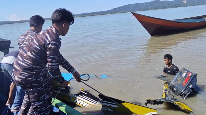DUA SPEEDBOAT TABRAKAN - Kecelakaan laut (Laka) laut kembali terjadi di perairan depan dermaga tradisional Haji Putri Nunukan, Kalimantan Utara (Kaltara) pada Senin (28/07/2025) sekira pukul 14.30 Wita.