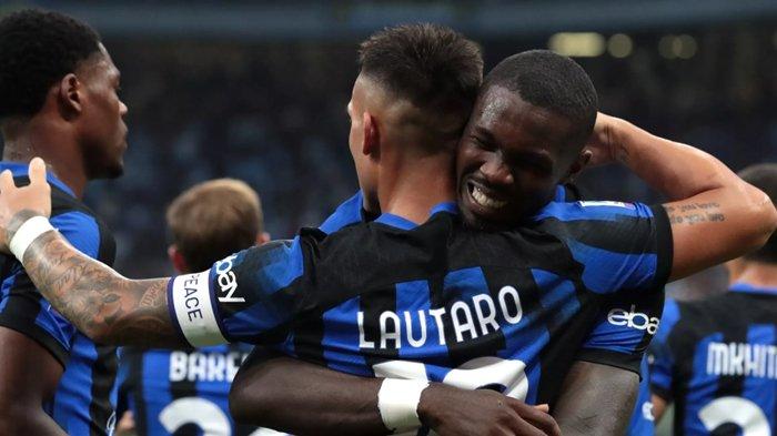 Selebrasi Lautaro Martinez dan Marcus Thuram pada laga Inter Milan vs Fiorentina, giornata 3 Liga Italia Serie A di Stadion Giuseppe Meazza, Senin (4/9/2023).