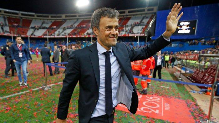 Luis Enrique semasa membesut Barcelona - Kini eks pelatih Timnas Spanyol itu dikaitkan dengan juara Liga Italia, Napoli untuk menggantikan Luciano Spalletti.