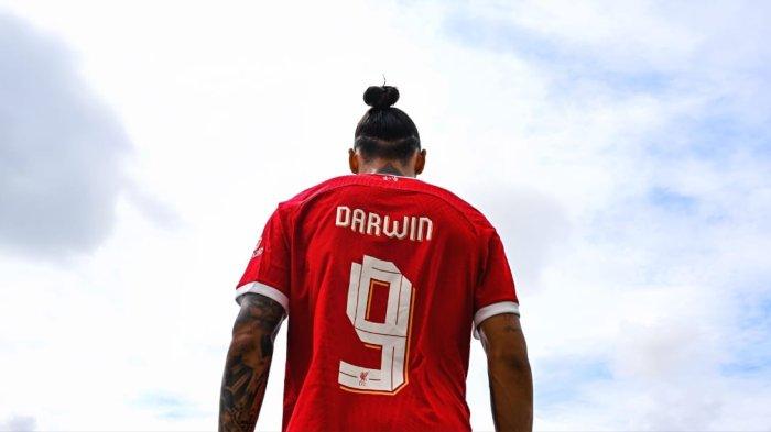 Nunez dengan nomor punggung 9 di Liverpool (twitter/@LFC)