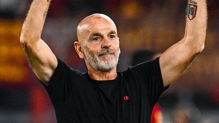 Pelatih AC Milan, Stefano Pioli.