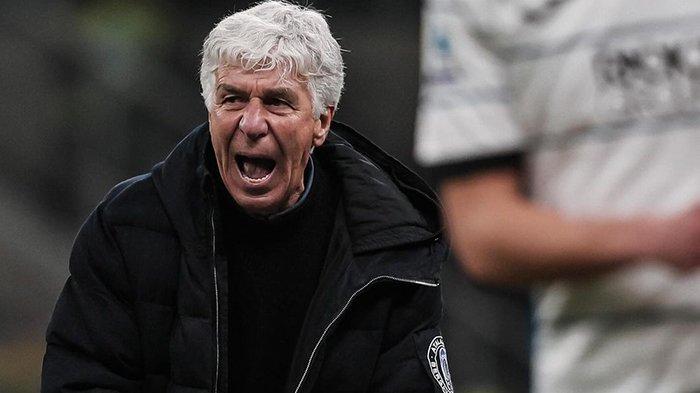 KECEWA - Pelatih Atalanta, Gian Piero Gasperini mengaku kecewa dengan tindakan Ademola Lookman yang mengambil penalti di laga melawan Club Brugge, pada leg kedua playoff Liga Champions, Rabu (19/2/2025).