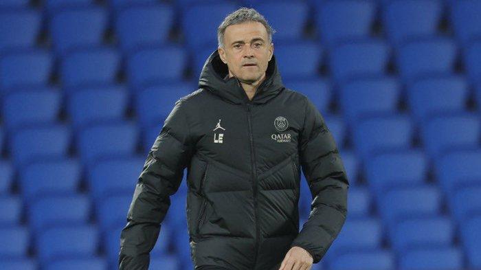 KOMENTAR ENRIQUE - Pelatih PSG, Luis Enrique. Menarik menanti apakah PSG juara Piala Dunia Antarklub FIFA 2025 usai raih trofi Liga Champions, cek juga komentar Luis Enrique jelang duel Chelsea. (Instagram/@PSG)