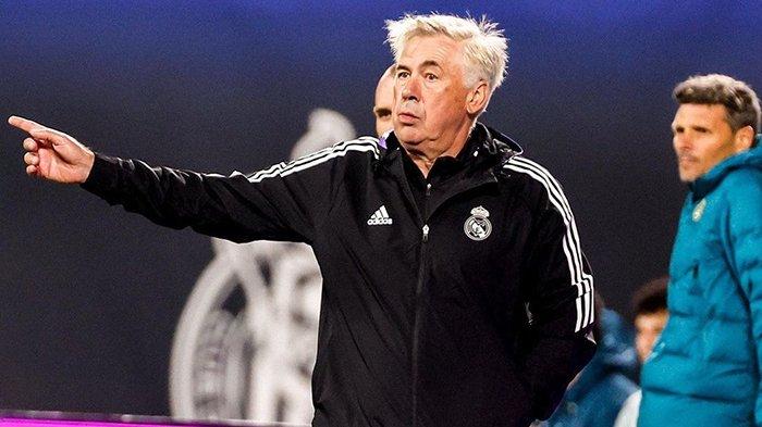 KOMENTAR ANCELOTTI - Pelatih Real Madrid, Carlo Ancelotti. Carlo Ancelotti jelaskan kondisi Vinicius Junior dan Kylian Mbappe usai Real Madrid libas Atletico Madrid di leg pertama 16 Besar Liga Champions 2024/2025. (ARSIP-Instagram / @realmadrid)