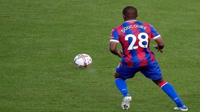 Pemain CPFC Cheickh Doucoure (instagram/@cheick.doucoure20)