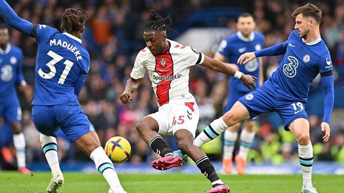 Pemain Southampton Romeo Lavia saat melawan Chelsea (instagram/@lavizzy6)+