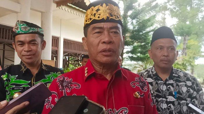 Gubernur Kaltara Zainal A Paliwang