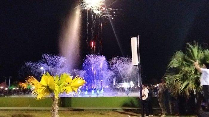 Bupati Tana Tidung Resmikan Dancing Fountain di Lapangan RTH Djoesoef Abdullah, Hiburan Masyarakat - Tribunkaltara.com