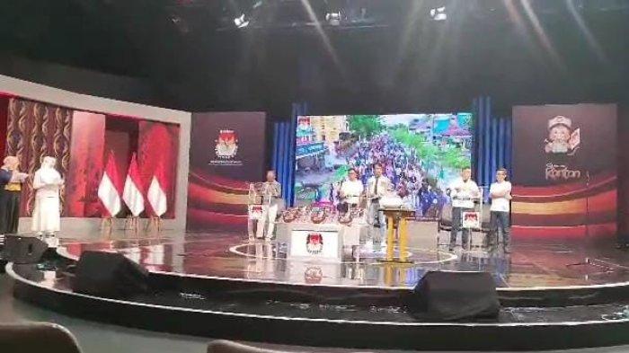 Tangkapan layar pelaksanaan gladi untuk persiapan debat paslon gubernur dan wakil gubernur Kaltara di studio Metro TV di Jakarta.