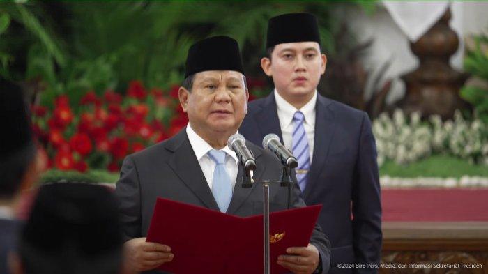 Menjelang Natal 2024 dan Tahun Baru 2025, Presiden RI Prabowo Subianto gelar rapat terbatas pada Senin 23 Desember 2024.