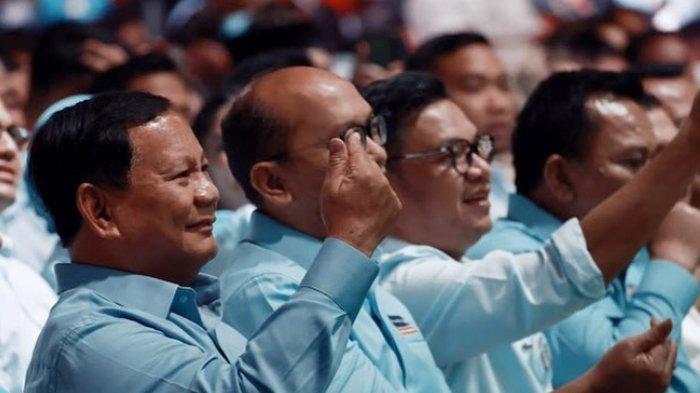 Prabowo Subianto saat hadiri rapat pemenangan Tim Kampanye Daerah atau TKD Prabowo-Gibran di Jawa Barat