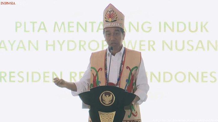 Presiden Jokowi saat groundbreaking PLTA Mentarang, Kabupaten Malinau, Provinsi Kalimantan Utara, Rabu (1/3/2023).
(HO/SEKRETARIAT PRESIDEN)