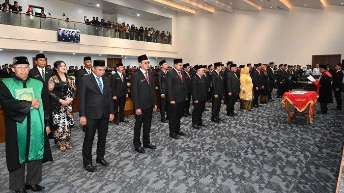 Prosesi pengambilan sumpah janji anggota DPRD Kaltara terpilih periode 2024-2029 (TribunKaltara.com / HO DKISP)