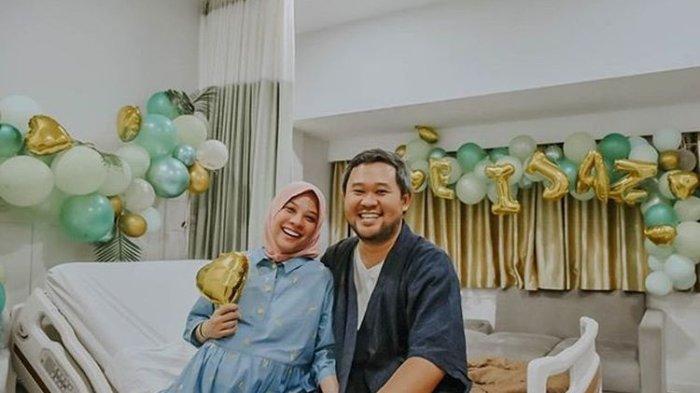 Rachel Maryam melahirkan anak kedua di usia 40an. (Kompas.com)
