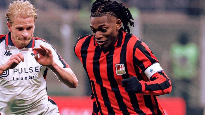 Rafael Leao ketika mengenakan ban Kapten AC Milan di Liga Italia Serie A.