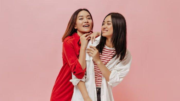 Ilustrasi - Simak kumpulan pantun tentang persahabatan, lengkap dari yang lucu sampai bikin haru, cocok dibagikan ke bestie kamu!