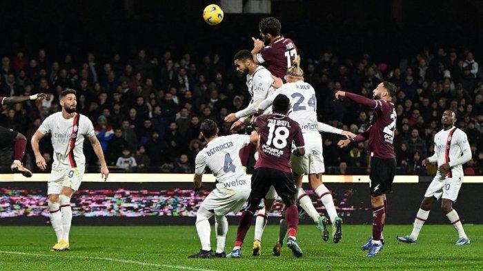 Salernitana vs AC Milan di Liga Italia pekan ke-17, Sabtu (23/12/2023). (Twitter/@majo_lahraga)