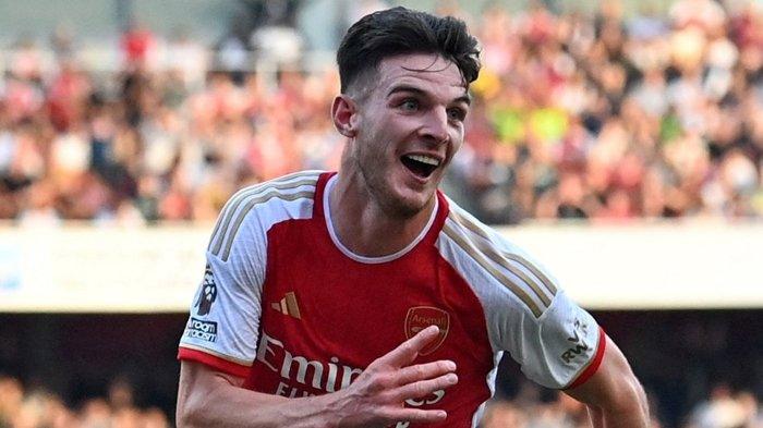 Selebrasi Declan Rice saat mencetak gol pada laga Arsenal vs Man United, pekan ke-4 Premier League, di Stadion Emirates, Senin (4/9/2023). (Twitter / @premierleague)