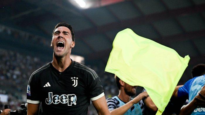 Selebrasi Dusan Vlahovic usai mencetak gol untuk Juventus di laga melawan Udinese di Liga Italia pekan pertama, Senin (21/8/2023) dini hari WIB. (Twitter/@juventusfc)