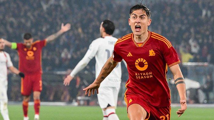 Selebrasi Paulo Dybala ketika merayakan gol pada pertandingan AS Roma vs AC Milan, leg kedua perempat final Liga Europa, di Stadion Olimpico, Jumat (19/4/2024). (Twitter / @OfficialASRoma)