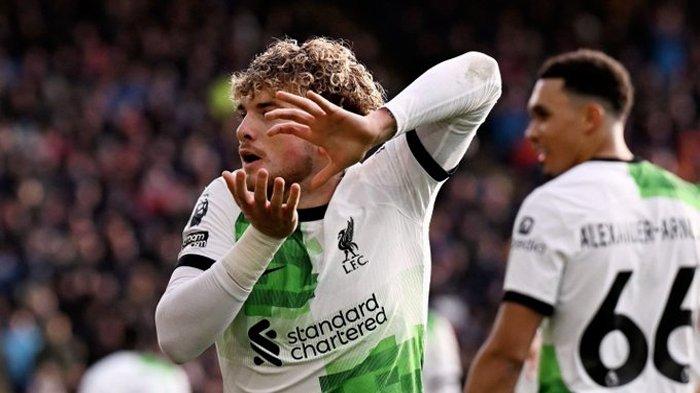 Selebrasi ala Dragon Ball dari Harvey Elliott usai cetak gol di laga Crystal Palace vs Liverpool