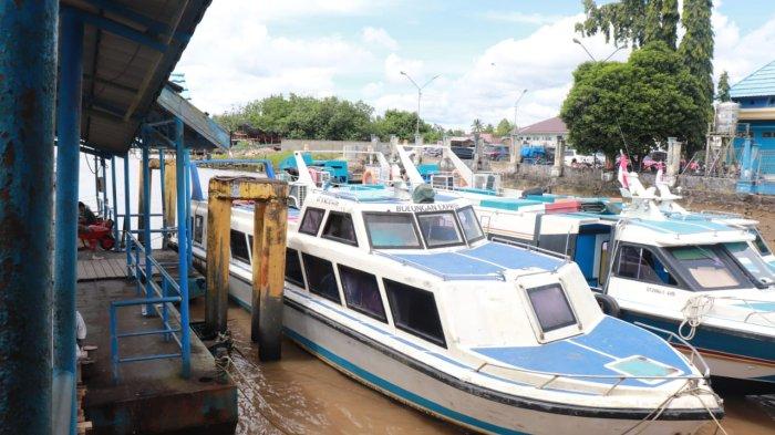 Aktivitas di Pelabuhan Jayan II, Tanjung Selor, Bulungan, Kalimantan Utara.