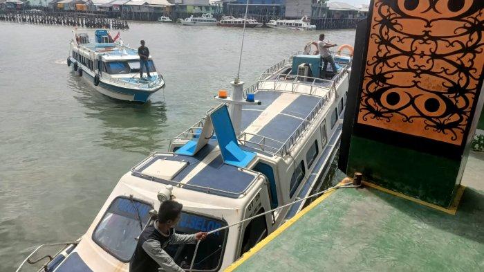 Aktivitas motoris speedboat penumpang di Pelabuhan Tengkayu 1Tarakan.